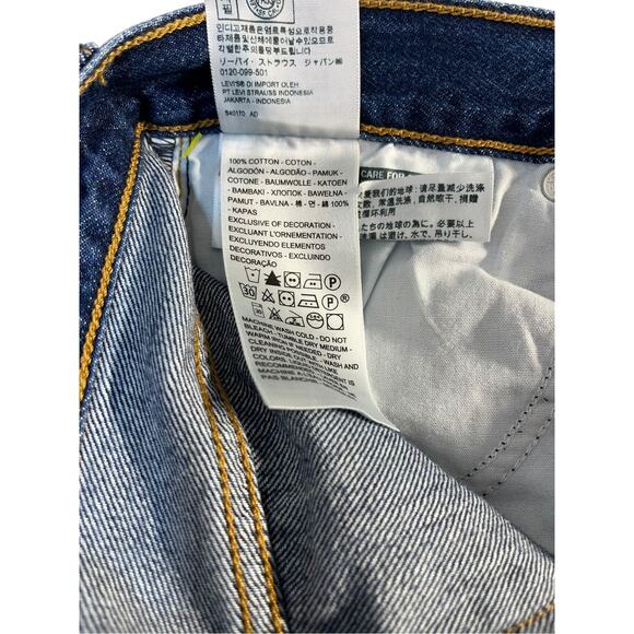 Levi’s Women’s Premium Wedgie Straight Jeans Blue High Rise Size 26 NWT - Picture 4 of 15